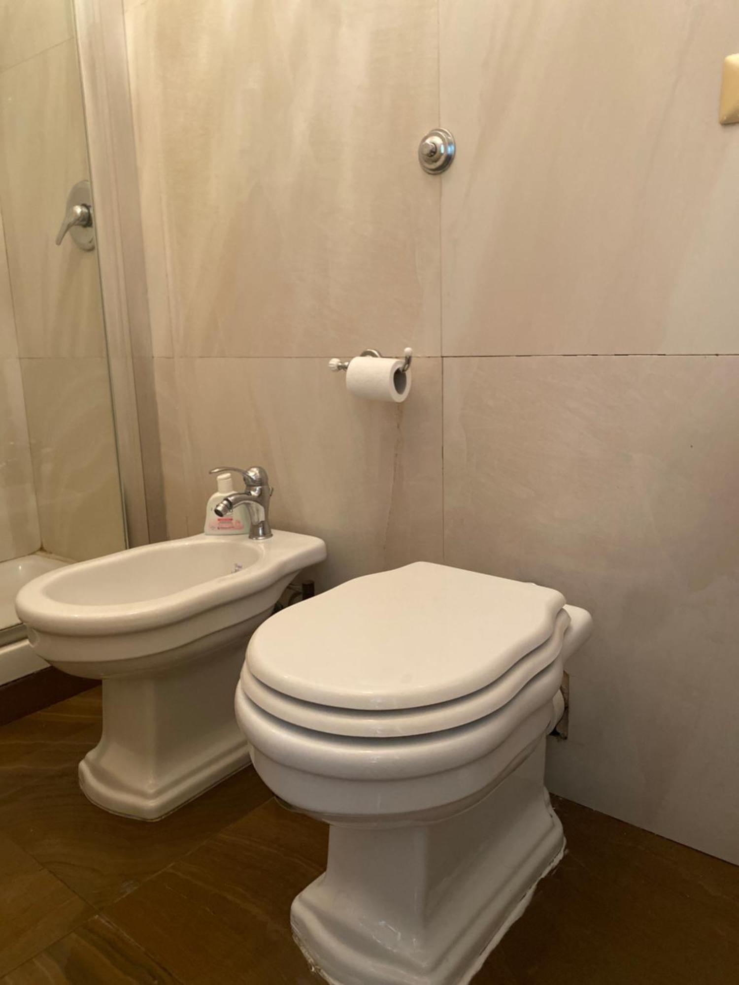 Beb Mariafrancesca Bed and Breakfast Napoli Eksteriør billede