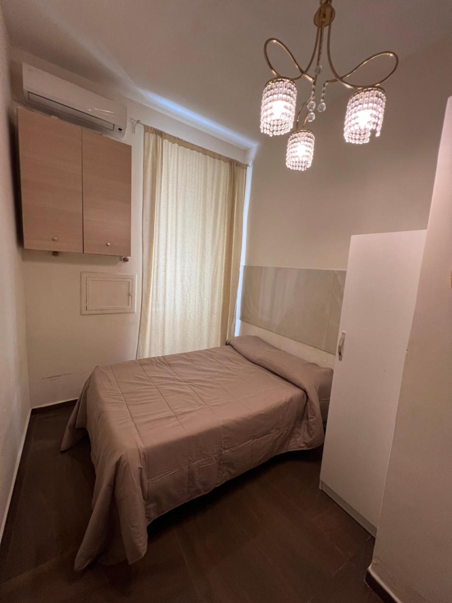 Beb Mariafrancesca Bed and Breakfast Napoli Eksteriør billede